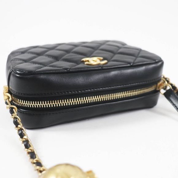 CHANEL As3258 Matelasse Coco Mark Chain Shoulder Bag / Camera Bag Lambskin - Picture 5 of 15